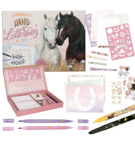 Miss Melody Briefbox Handlettering