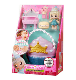 Yummiland Cupcake Beauty Bag Spielset: Puppe, Zubehör und Körperschimmer in rosa-blauer Verpackung.