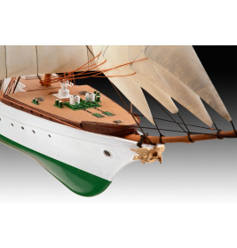 Model Set Gorch Fock, Revell Modellbausatz mit Basiszubehör