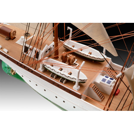 Model Set Gorch Fock, Revell Modellbausatz mit Basiszubehör