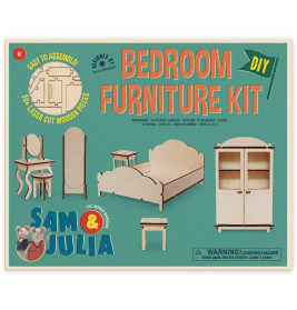 DIY-Schlafzimmermöbel-Bausatz mit Holzteilen, Montagebildern und den Mausfiguren Sam & Julia.
