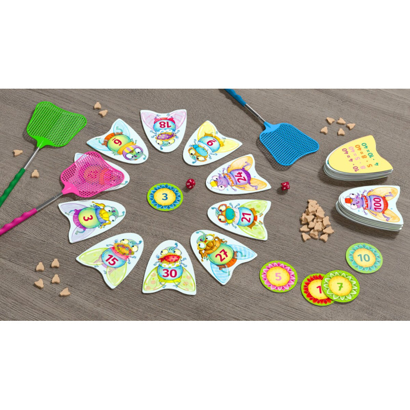 HABA 3x4 Klatsch ist ein rasantes Spiel mit Fliegenklatschen, Schmetterlingskarten, Würfeln und Holzfiguren.