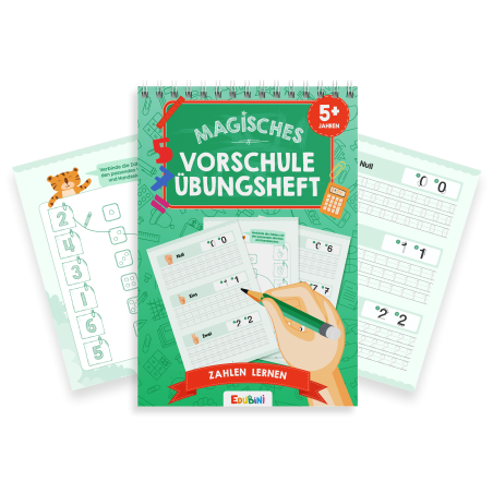 Umschlag eines deutschen Vorschulhefts mit Matheübungen, dazu zwei offene Seiten mit Zahlenübungen.