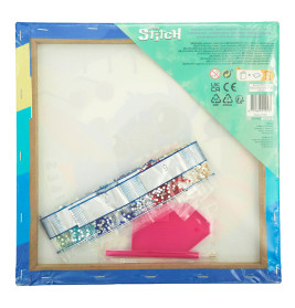 Diamond Painting Set mit Zubehör im Plastikbeutel, Stitch-Motiv und Anleitung auf der Rückseite.