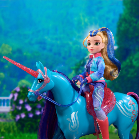 UCA Fashion Doll Isabel Refresh