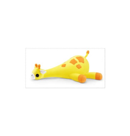 Plüschgiraffe in Gelb mit orangen Flecken, liegt flach ausgestreckt mit gestreckten Beinen.