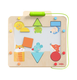 Holz-Formsortierer mit Tiergesichtern und vier bunten Formen: Quadrat, Dreieck, Kreis und Fünfeck.