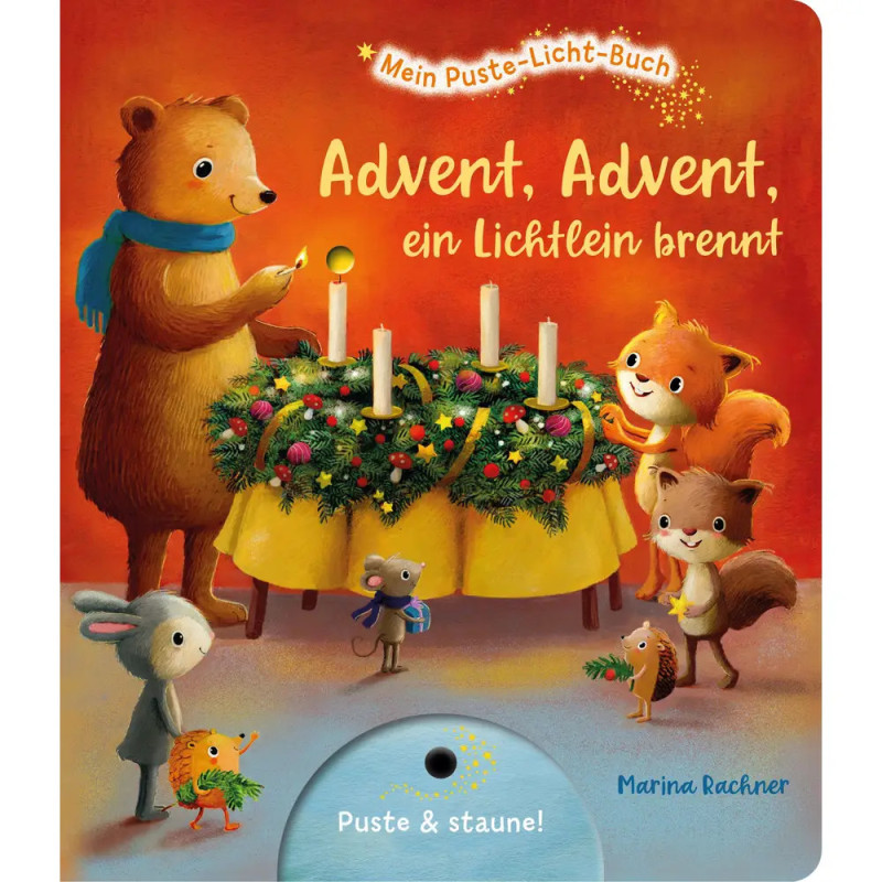 Tiere zünden Adventskerzen auf einem Kranz an daneben steht: Advent, Advent, ein Lichtlein brennt.