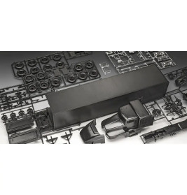 Tour Truck Iron Maiden (50th Anniversary), Revell Modellbausatz