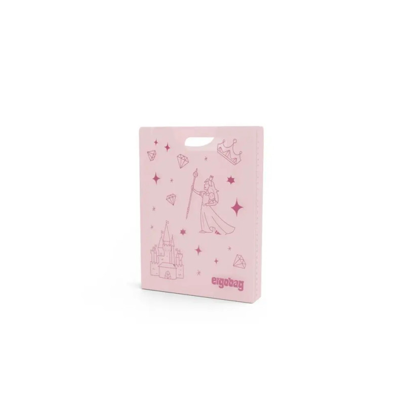 Pinkes rechteckiges Kissen mit Prinzessin-, Krone-, Diamant- und Schlossmotiven, ergobag-Logo unten.