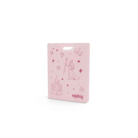 Pinkes rechteckiges Kissen mit Prinzessin-, Krone-, Diamant- und Schlossmotiven, ergobag-Logo unten.
