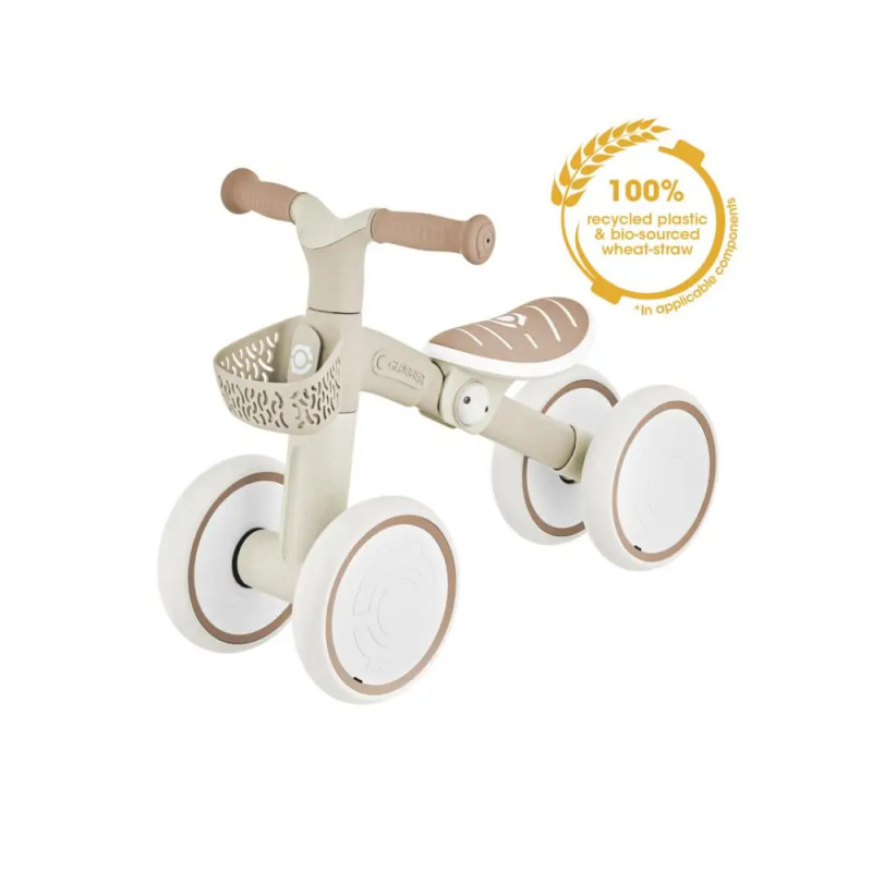 Beigefarben-weißes Laufrad für Kleinkinder mit vier Rädern, Korb und Umweltzeichen an der Seite.