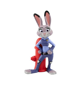 Animierter Hase in Polizeiuniform steht selbstbewusst lächelnd vor einem roten Hydranten.