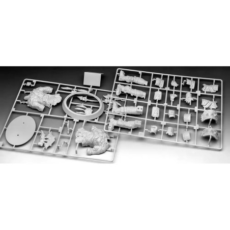 Geschenkset World of Warcraft Thrall, Revell Modellbausatz mit Basiszubehör