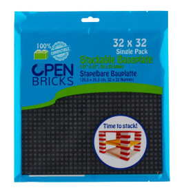 Blaue Verpackung der Open Bricks 32x32 Basisplatte mit Produktdetails und Bild eines gestapelten Modells.