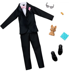 Schwarzer Smoking mit pinker Fliege, Brille, schwarzen Schuhen, Hundefigur, Zettel und kleinem Essens-Accessoire.