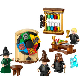 LEGO® Harry Potter™ 76460 Schloss Hogwarts™: Auswahlzeremonie mit dem Sprechenden Hut