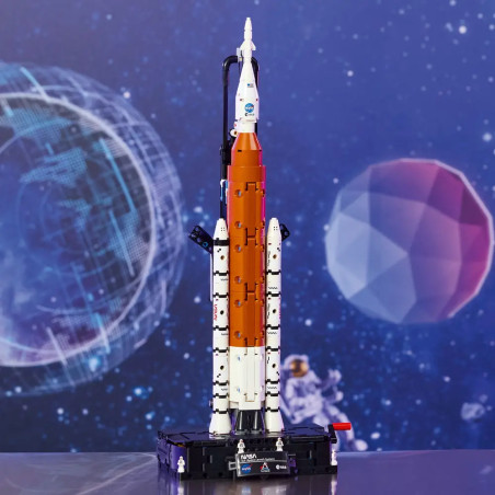 LEGO® Technic 42221 NASA Artemis SLS-Schwerlastrakete