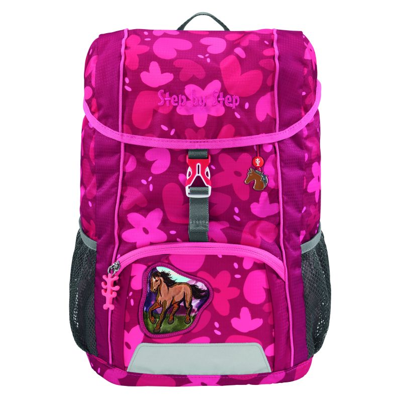 Pinkfarbener Rucksack mit Blumenmuster, Pferdeaufnäher, Pferdeanhänger und seitlichen Mesh-Taschen.