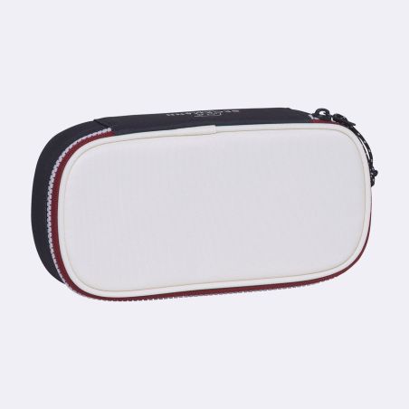 Rechteckige Tasche mit Reißverschluss, weißer Front, schwarzen Seiten und rotem Rand.