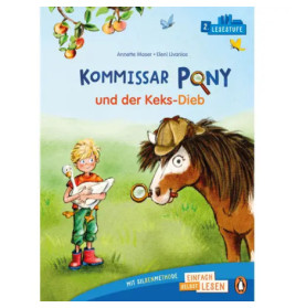 Ein Kinderdetektiv und ein Pony untersuchen auf einem bunten Buchcover unter einem Baum einen Keksdiebstahl.