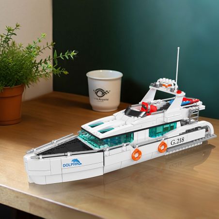 White Dolphin Yacht 857/pcs