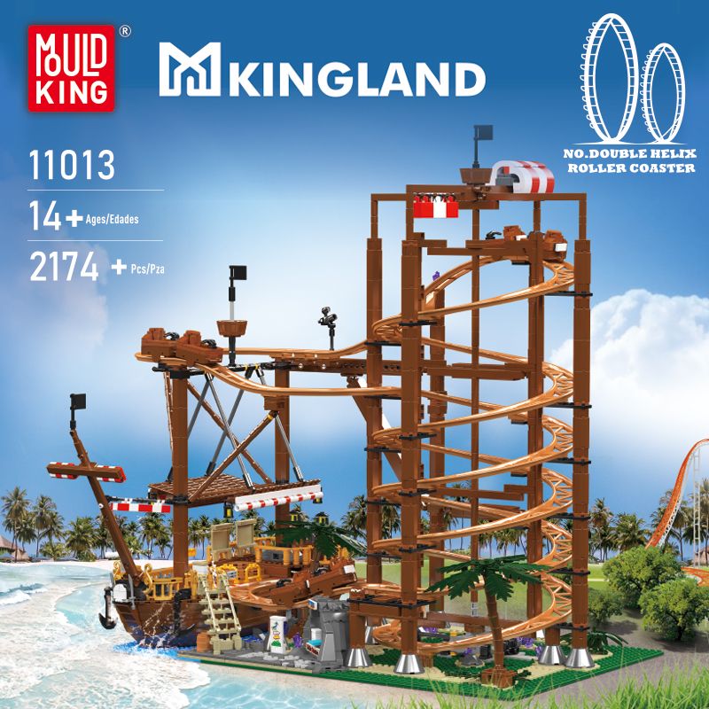 Braunes Achterbahn-Bauset im LEGO-Stil von Mould King, präsentiert am Strand mit Palmen.