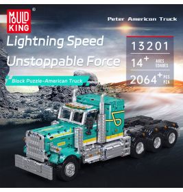 Spielzeug-Modell eines türkis-schwarzen Lkw mit Produktinfos und Marke vor festem Hintergrund.