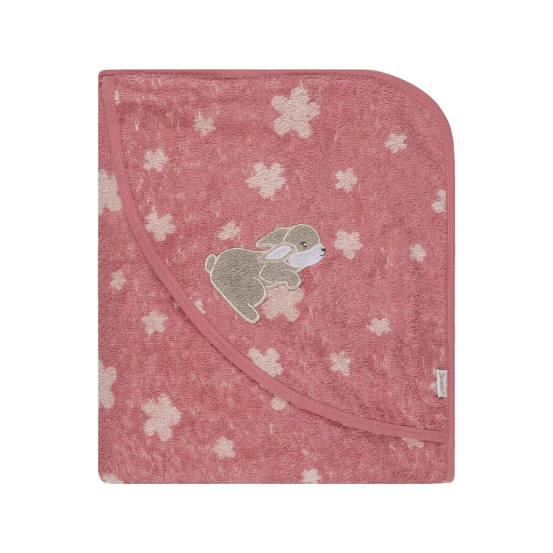 Rosa Babytuch mit Kapuze, verziert mit einem Hasenmotiv und dezenten Blumenmustern auf dem Stoff.