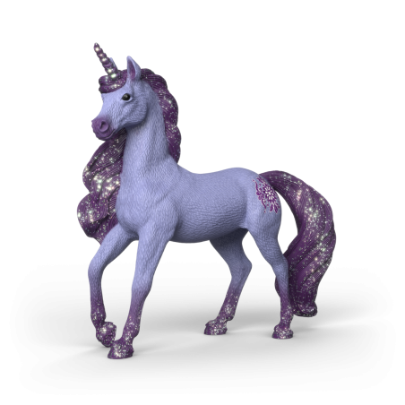 Ein lila Einhorn mit funkelnder Mähne, Schweif und Hufen steht vor weißem Hintergrund.