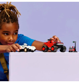 LEGO® Sonic the Hedgehog 'Silver's Auto vs. Knuckles' Monstertruck' (77118) – Action Set