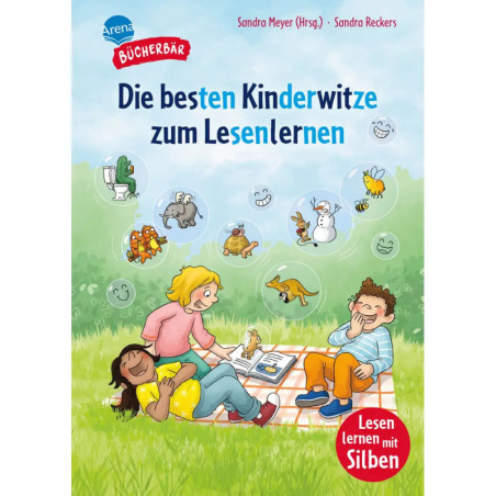 Drei lachende Kinder sitzen auf einer Picknickdecke, über ihnen Sprechblasen mit Comic-Tieren und Emojis.