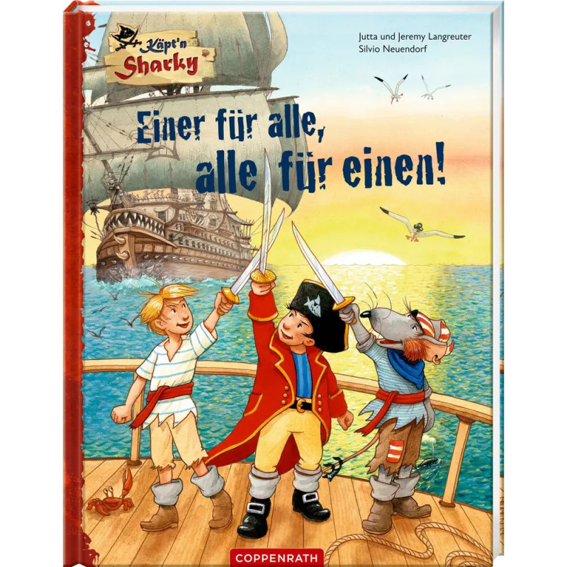 Drei als Piraten verkleidete Kinder heben auf einem Schiff Schwerter, im Hintergrund ein großes Piratenschiff und Möwen.