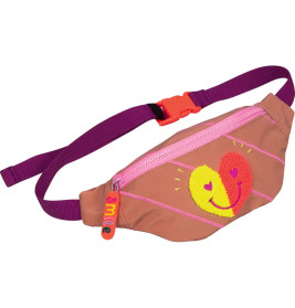 Pink-lila Bauchtasche mit Herz-Smiley-Motiv und Reißverschluss-Anhänger mit der Aufschrift SMILE.