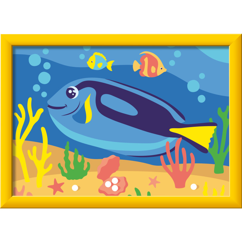 Bunte Fische und Korallen unter Wasser, von einem gelben Rahmen umgeben.