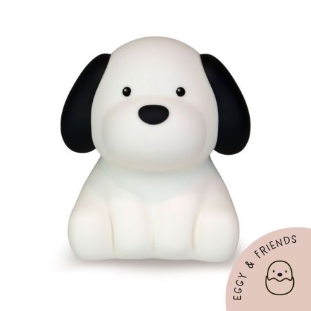 Weißes Stoffhundespielzeug mit schwarzen Ohren, schlichtem Design und Eggy & Friends Logo in der Ecke.