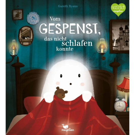 Ein niedlicher Geist mit Teddybär sitzt besorgt im Bett auf dem Cover eines deutschen Kinderbuchs.