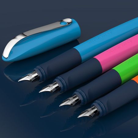 Schneider Füller Wavy Schwarz – Ergonomisch, stilvoll & nachfüllbar für Schule & Büro