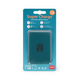 Verpackte Legami Milano Super Charge 5000mAh Powerbank mit USB- und Type-C-Anschlüssen.