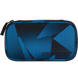 Blau-schwarzes Etui mit Reißverschluss, Sechseckmuster und coocazoo-Schriftzug auf der Vorderseite.