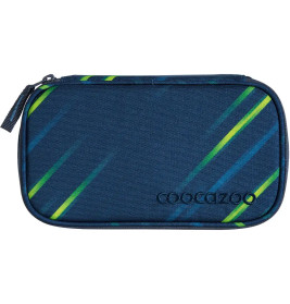 Blaues Federmäppchen mit grün-gelben diagonalen Streifen und geprägtem Coocazoo-Schriftzug.