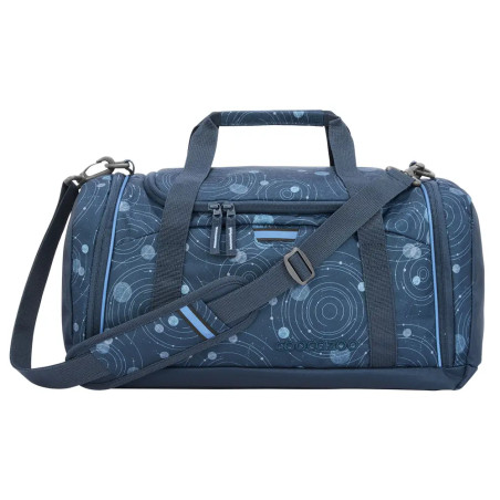 Blaue Sporttasche mit verstellbarem Schulterriemen und Rundmuster auf weißem Hintergrund.