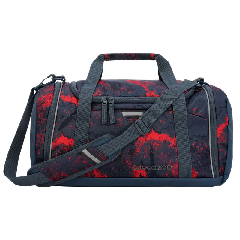 Eine Duffeltasche mit schwarz-rotem Marmor-Muster, Seitentaschen und verstellbarem Schulterriemen.