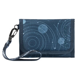 Blaues Stoff-Portemonnaie mit Weltraummuster und befestigtem Umhängeband.
