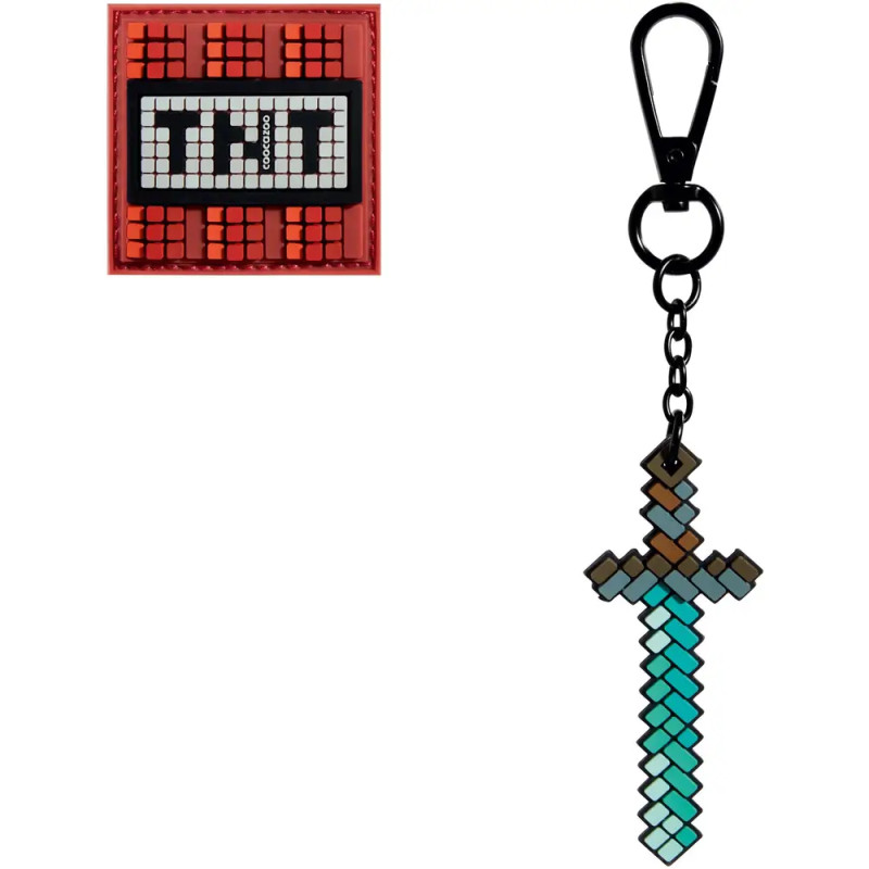 Ein pixelierter TNT-Block und ein Schwert-Schlüsselanhänger, die an Minecraft-Gegenstände erinnern.