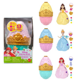 Disney Princess Überraschungseier mit Figuren von Belle, Cinderella und Ariel sowie Zubehör und Verpackung abgebildet.