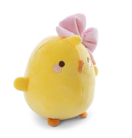 Gelbes Plüsch-Küken mit rosa Schleife auf dem Kopf, schaut leicht nach rechts, vor weißem Hintergrund.