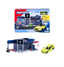 Majorette BMW M Showroom-Spielset mit gelbem Auto, Garagengebäude und illustriertem Verpackungskarton.