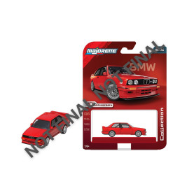 Rotes BMW-Spielzeugauto mit Verpackung der Majorette Collection, NOT FINAL steht quer über dem Bild.