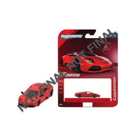 Rotes Spielzeugauto in Verpackung mit Aufschrift "NOT FINAL" und Bild des Autos auf der Kartenrückseite.